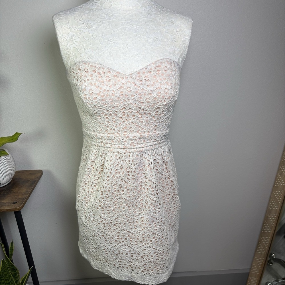 Pins and Needles Womens 6 White Strapless Lace Mini Dress Coquette Boho Cotton